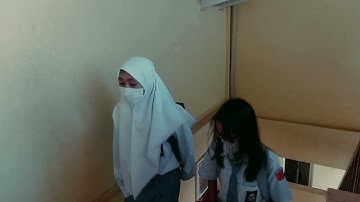 tugas video Informatika kelompok-X DKV 1(Kimi No Nawa MV Parody)