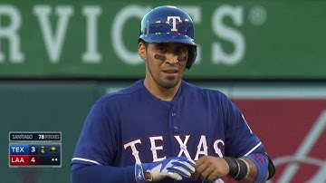 TEX@LAA: Chirinos clubs an RBI double off the wall