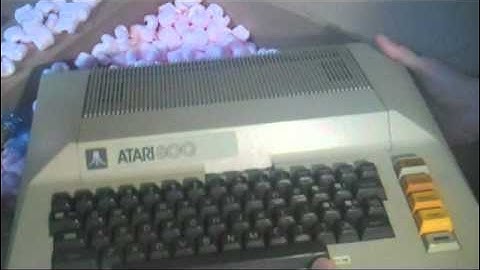 Atari 8 Bit package GOODWILLNESS 9-4-10 = )