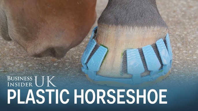 Plastic Horseshoes - EasyCare EasyShoe Sport Horseshoes