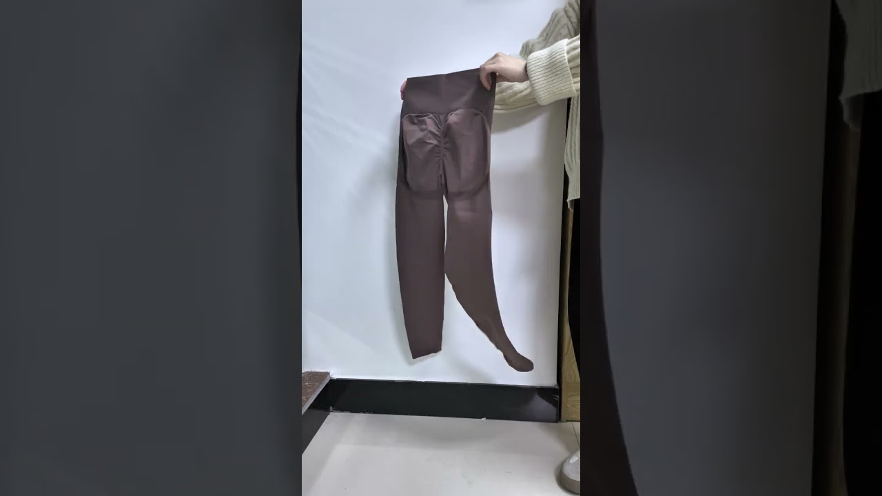 Showcase Your Style with Yoga Pants That Move with You 