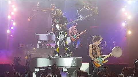 Thumbnail of Aerosmith - Dream On (Live In São Paulo 2016)