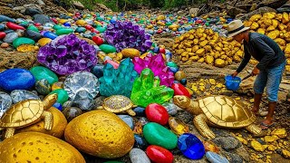 Download Lagu A River FULL of Gemstones: Did We Just Find Real Gold by the River? MP3