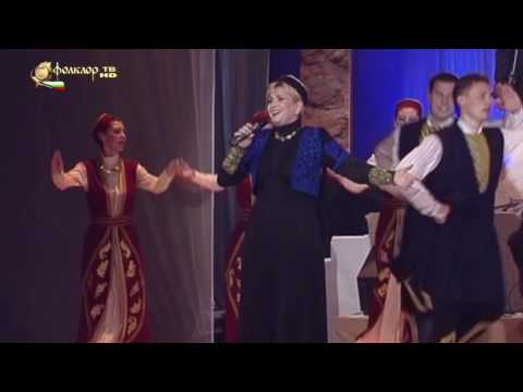 Николина Чакърдъкова и Боби Шапков Ленче бре душо