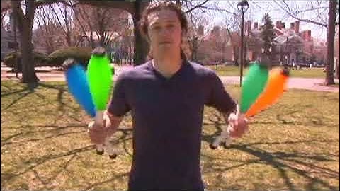 Juggling 4 Clubs: Synchronous
