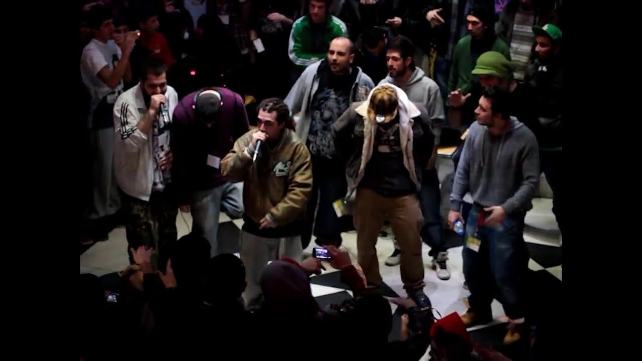 Sekiz canlı performans (Kamufle - Red - Ais Ezhel - Anıl Piyancı - Keişan - Grogi   - İndigo)