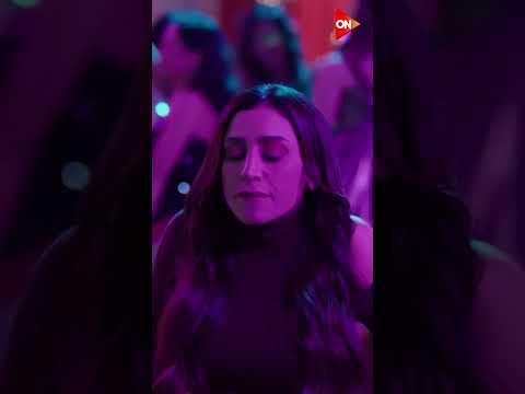 ليلى حامل كامل العدد Shorts