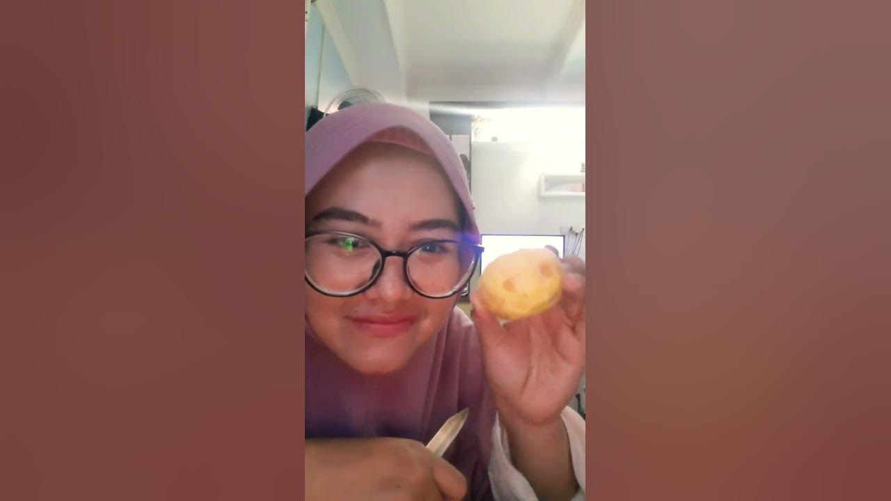 kenapa buah kesemek ada bedaknya
