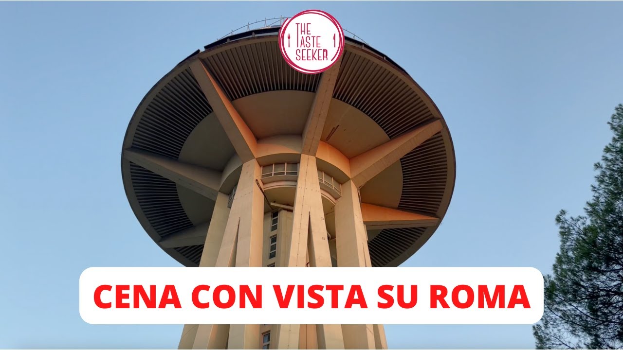 Cena con vista su tutta Roma nel ristorante panoramico Cena con vista su tutta Roma nel ristorante panoramico