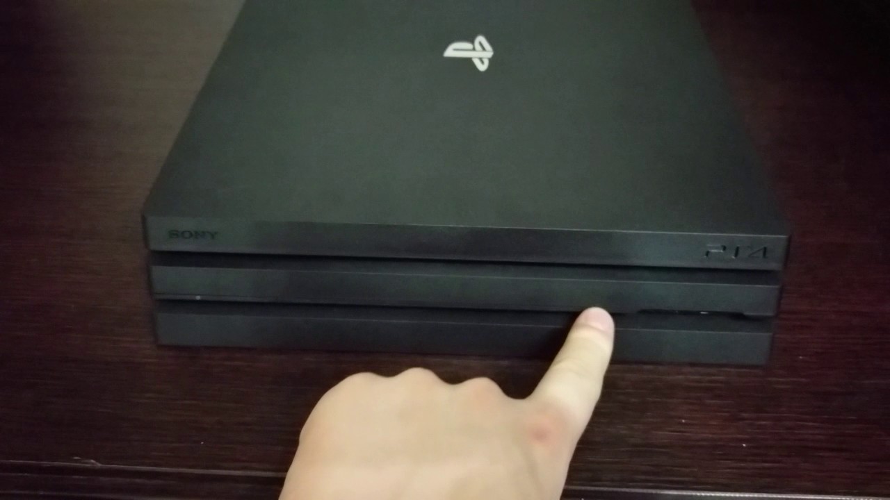 Blind chap Skylight PS4 Pro does not turn on - YouTube
