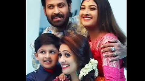 actor manoj k jayan and family 💕💕നടൻ മനോജ്‌ k ജയനും ഭാര്യ ആശയും മക്കളും 💕#shorts#youtube#youtube#💕