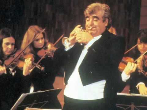 Maurice André plays Handel trumpet concerto in d - 1.Largo - YouTube