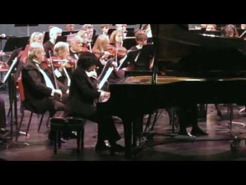 Piano Concerto in A minor, Mvt.1 - Edvard Grieg - ...