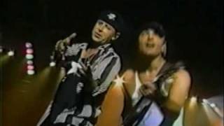 Scorpions - When Love Kills Love - Live In South Korea, 2001 (TV) chords
