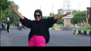 Tung Keripit lagu Joget Acara Disco Remix TERBARU CINTA Diaz Ft  Ayutria Video musik/2025