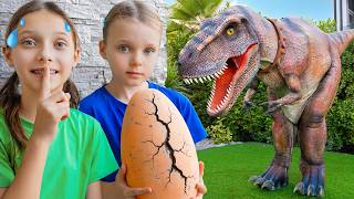 kids take care hungry dinosaur family pretend play stories