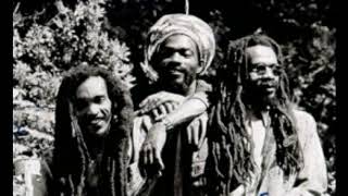 Israel Vibration - Payday