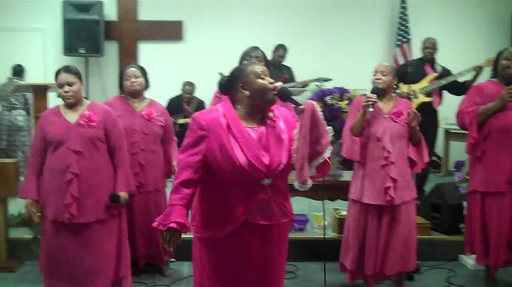 Apostle Rosilyn Copeland & One Voice "Still Standi...