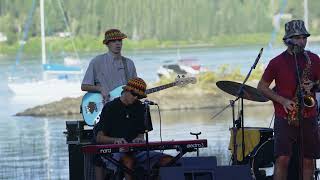 Video thumbnail of "Vinocio - Jam/Reposera (Camping Bariloche)"