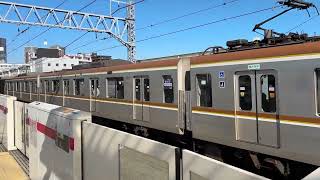 東京メトロ10000系10116F Fライナー特急元町・中華街行き 元住吉通過 2024/03/09