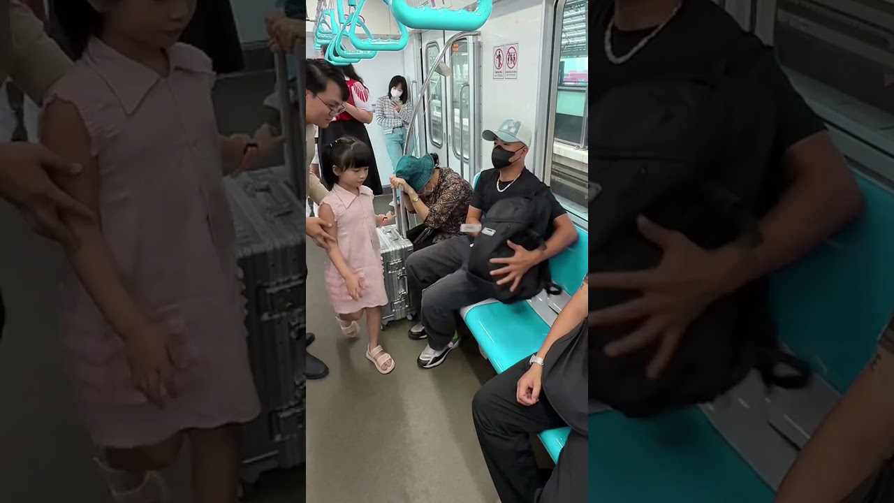 FK - The Power of Kindness on the Train [FEELKIND] 