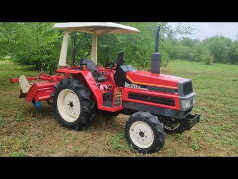 Японский трактор Yanmar