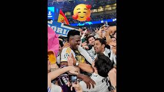 When Players Celebrate With Fans 🥰