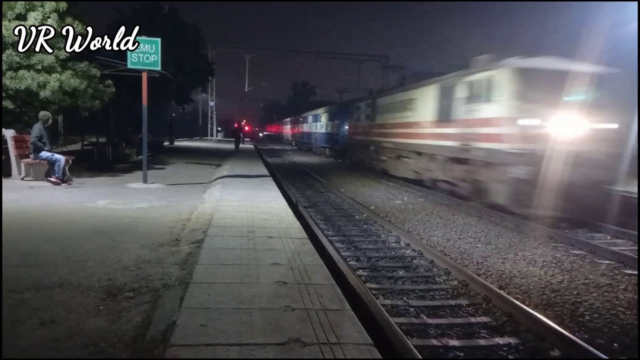 Indian Railway : U P Sampark Kranti -12448 - YouTube