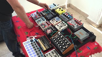 Effectivy Wonder pedals testing with Moog Minitaur & Volca Beats