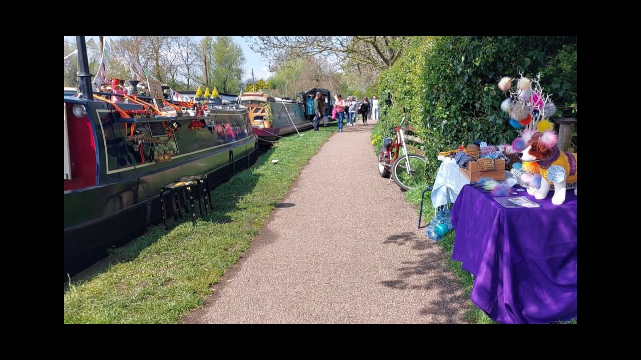 Beautiful canal walk and Festival. 