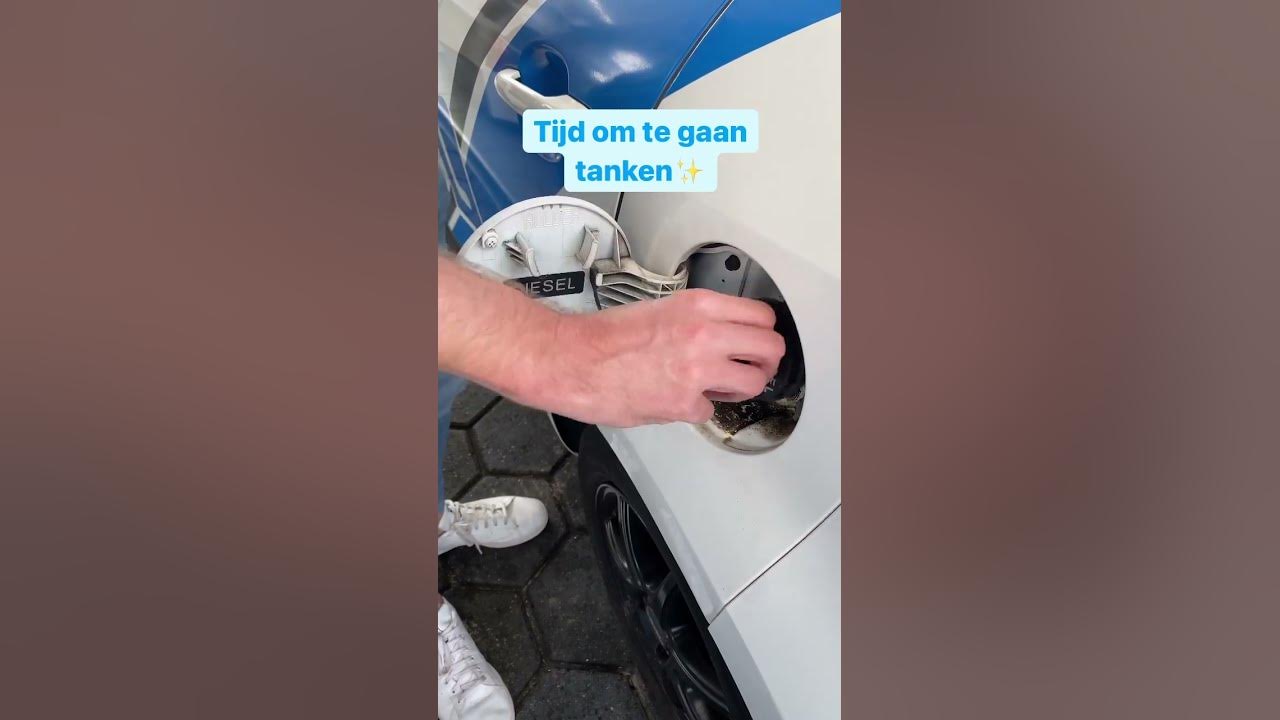Hoe werkt tanken eigenlijk? Wij laten het jou zien in deze video! 🚗👊🏼 youtubeshorts tanken Hoe werkt tanken eigenlijk? Wij laten het jou zien in deze video! 🚗👊🏼 youtubeshorts tanken