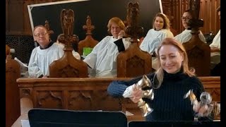 Noel Nouvelet - 6-in-hand handbells
