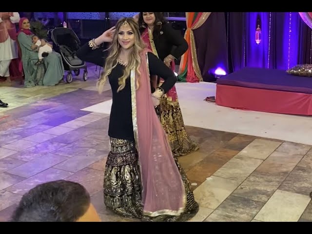 MEHNDI DANCE | YAAD PIYA KI | SALEHA