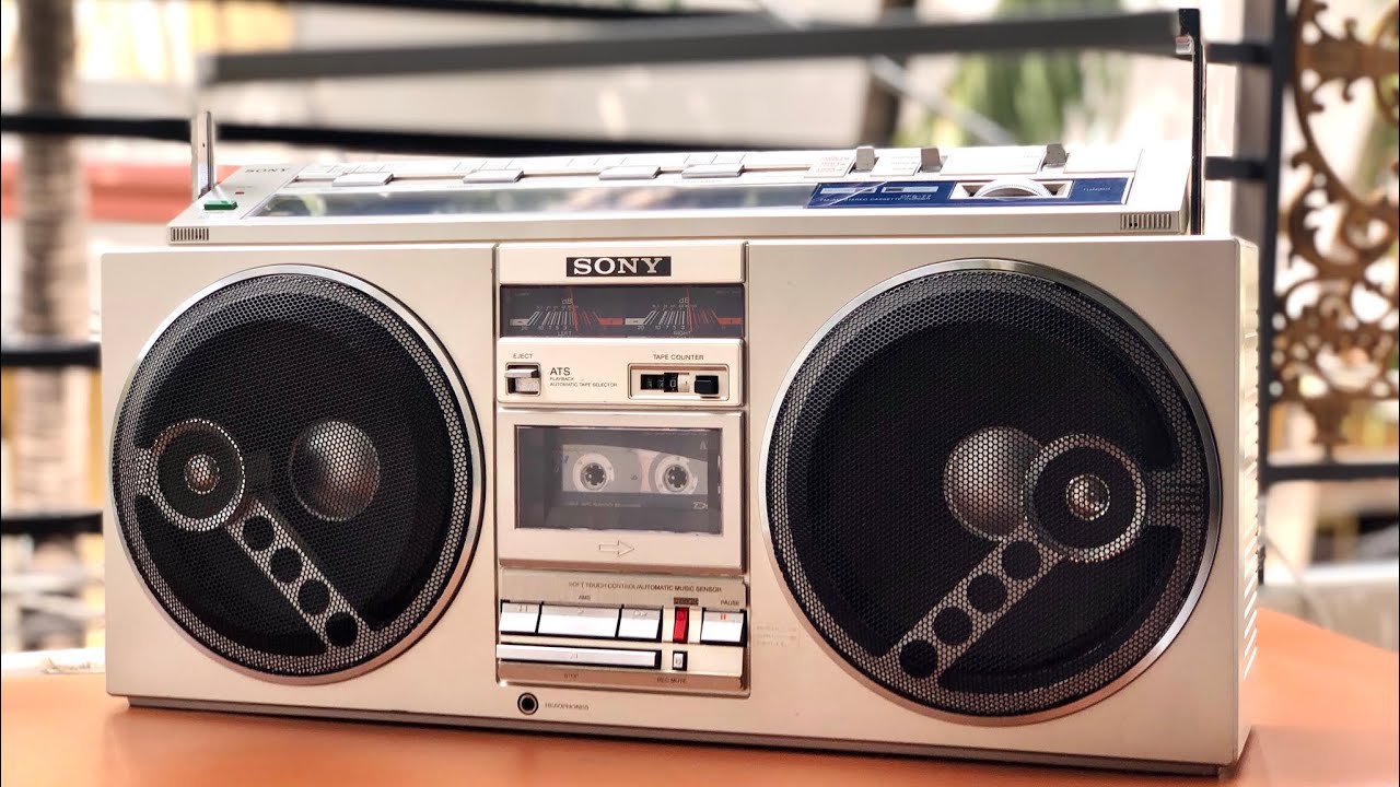 Massive Sony CFS-77 Cassette Player, 20cm Bass, Price 5.5 Million