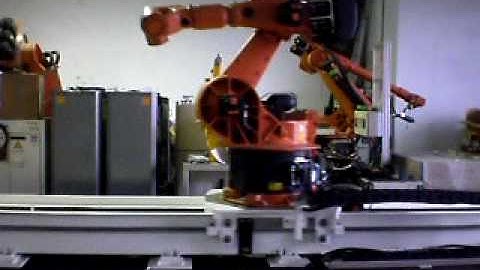 KUKA KR150L150  mounted on linear track control KRC1 at www.eurobots.net