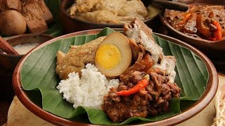 Sejarah Gudeg Jogja‼️5 Tempat Makan Gudeg Paling Dekat dengan Malioboro, Pernah Coba?