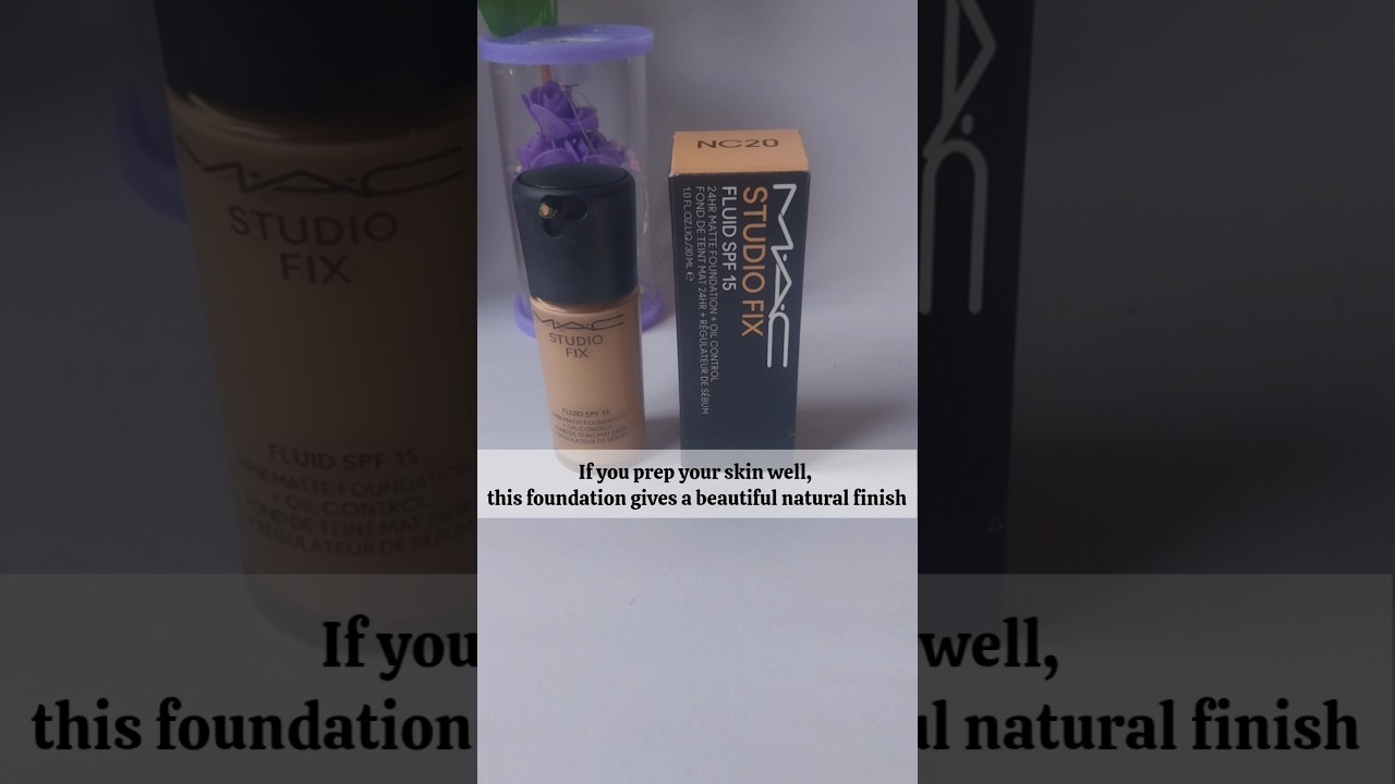 MAC STUDIO FIX FLUID SPF15 foundation shade NC20 