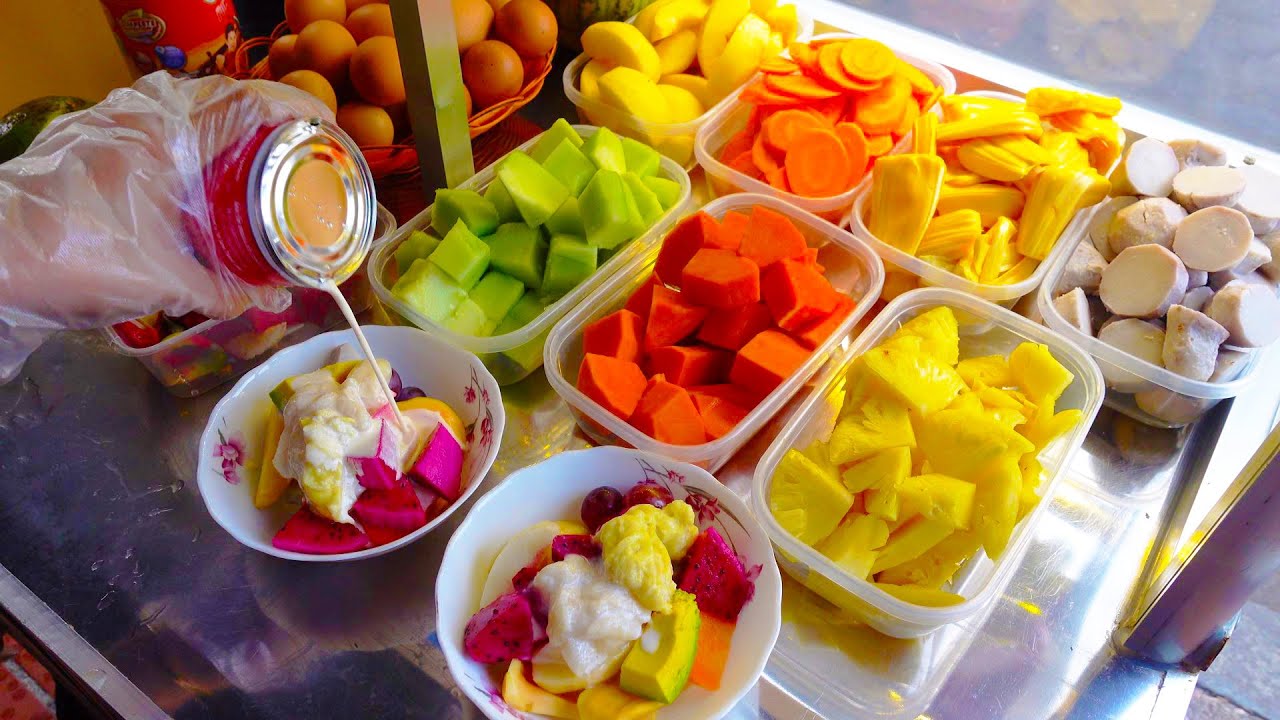 Creamy & Juicy! $1.25 Mixed Fruit Dessert That Served By A Young Lady - Cambodian Street Food