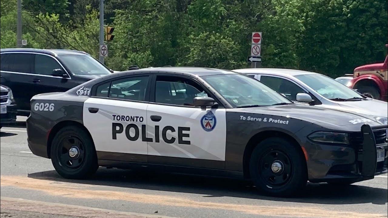 Toronto Police NEW Dodge Charger MVC - YouTube