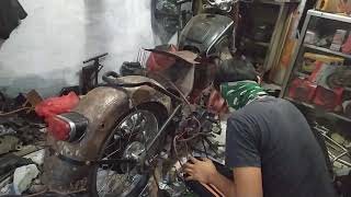 MOTOR UNIK DIESEL RUGGERINI 550CC MODIFIKASI BMW R27