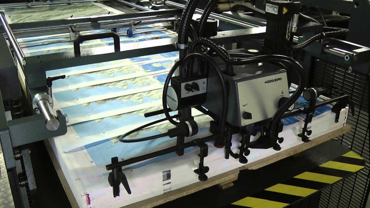 Autobond FL 106 x 145 - 70 gsm, 60 m/min, 2 sided lam (job 2 of 2 ...