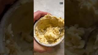 Celebrity Delicious garlic cheese-bread, iron waffle maker Profile