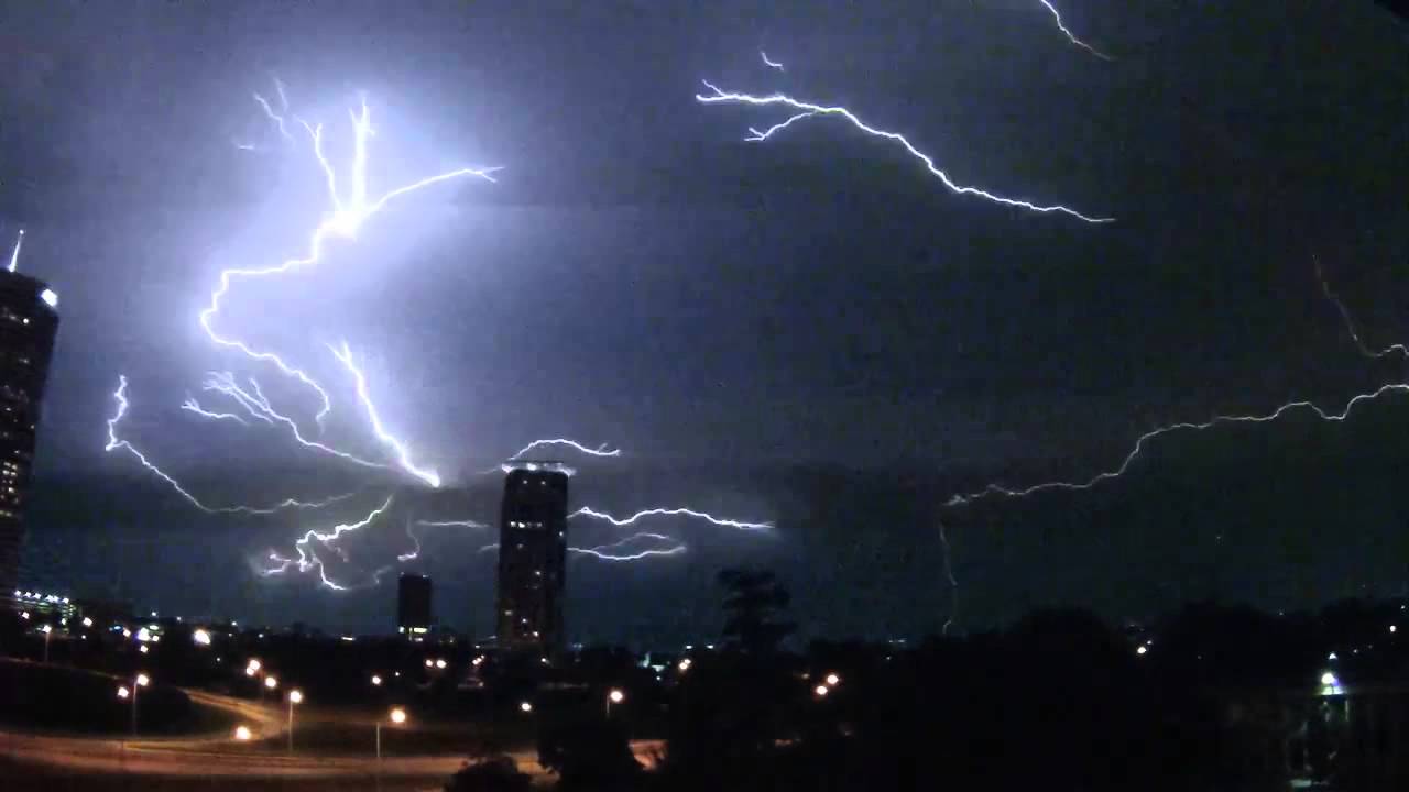 Lightning storm in Houston, Texas 11/8/14 YouTube