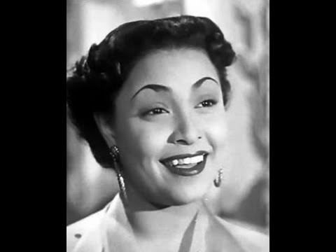 قالوا البياض احلى حفل الباخرة سودان 22 7 1954 سعاد مكاوي محمد عبدالوهاب