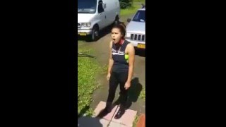 Что будет если НАДЕТЬ СОБАЧИЙ ЭЛЕКТРИЧЕСКИЙ ошейник? Что будет если НАДЕТЬ СОБАЧИЙ ЭЛЕКТРИЧЕСКИЙ ошейник?