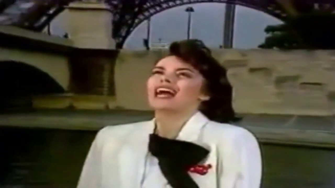 Mireille Mathieu - J'aime Paris (Cole Porter - I love Paris, film Can-Can 1960)