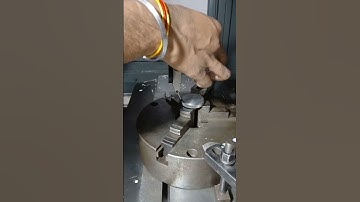 Centering a circular part with a dial gauge on a VMC machine