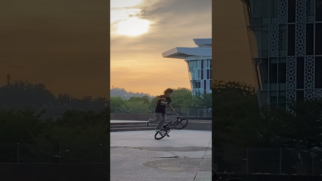 Sunset #bmxflatland #sunset