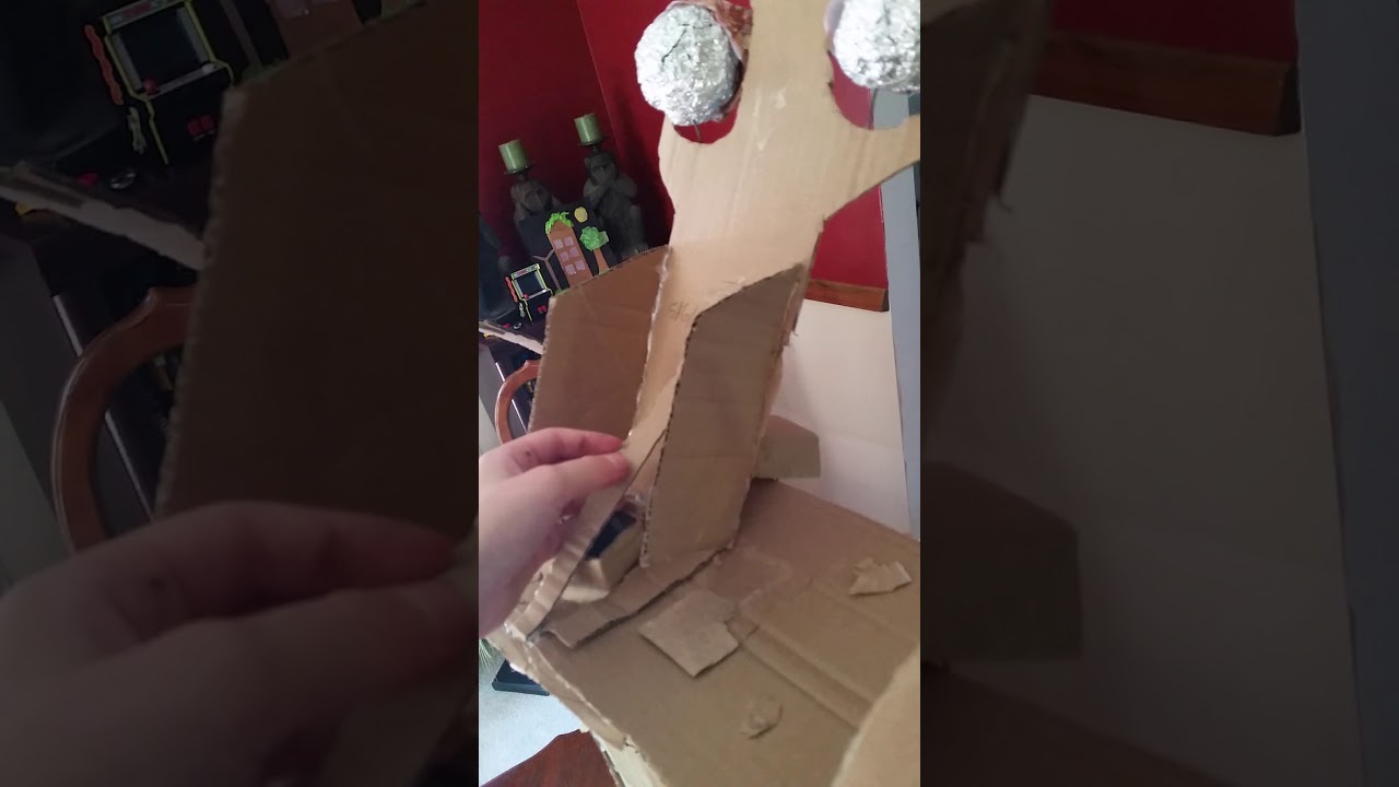 Diy Cyberamic Cyberamic animatronic from chuck e cheese - YouTube