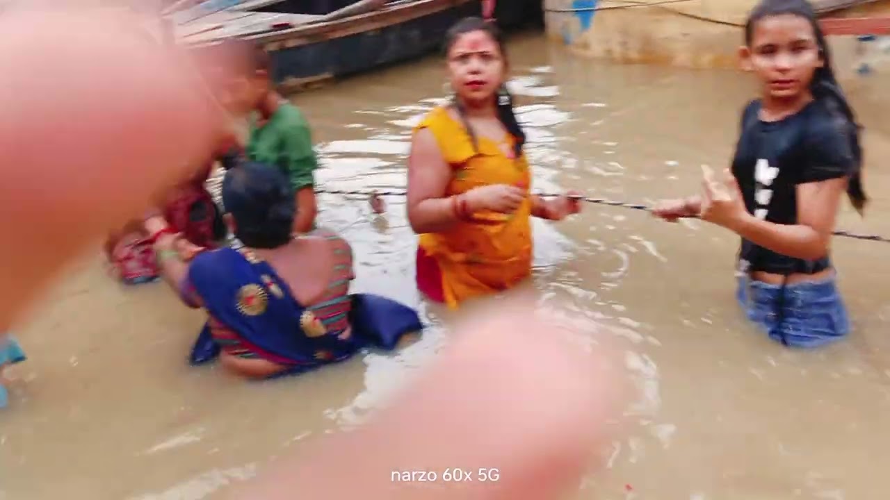 ganga snaan banaras||. #neelusharmavlogs